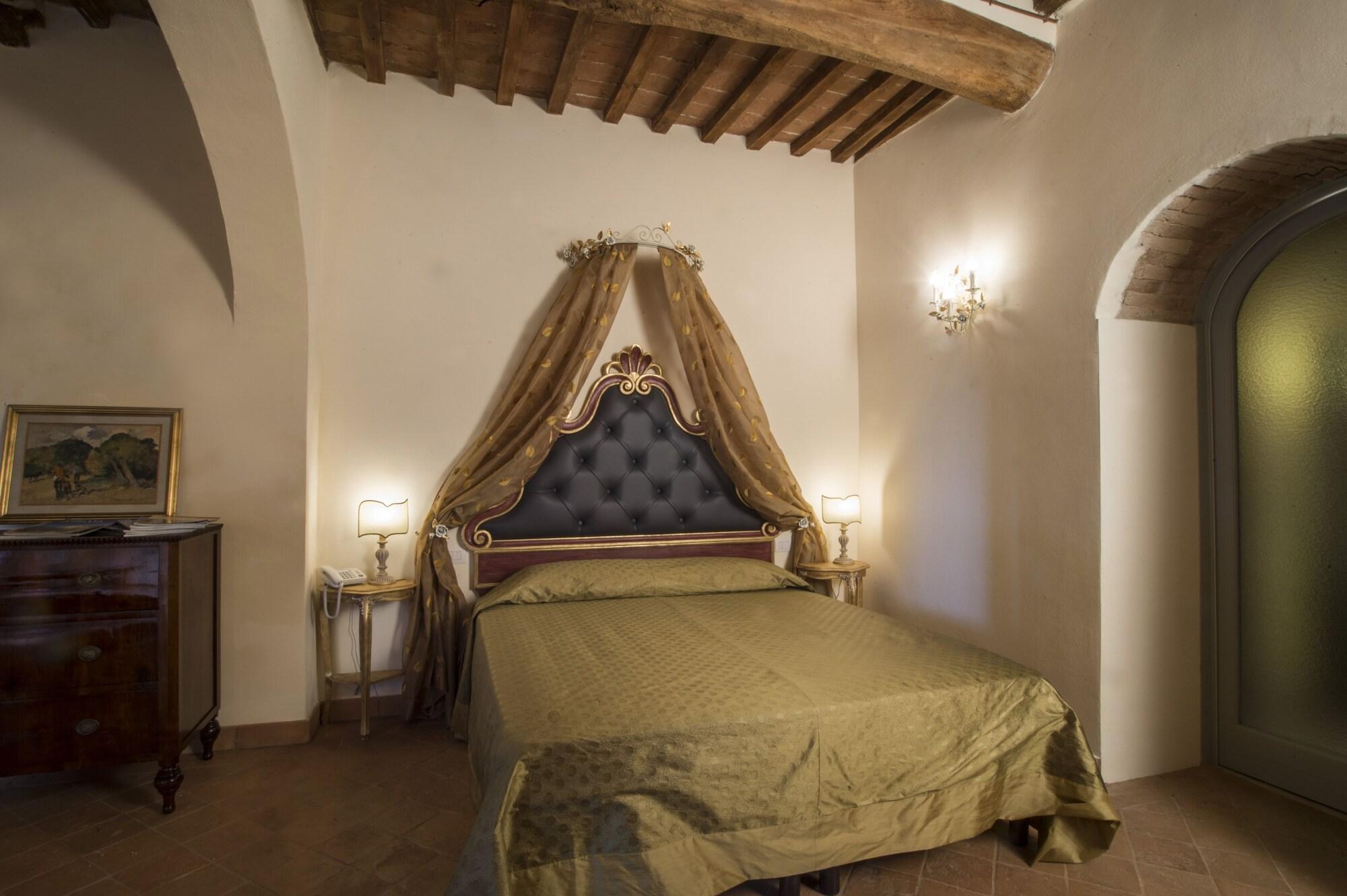 Palazzo Pacini Hotel Colle Val D'Elsa Exterior photo