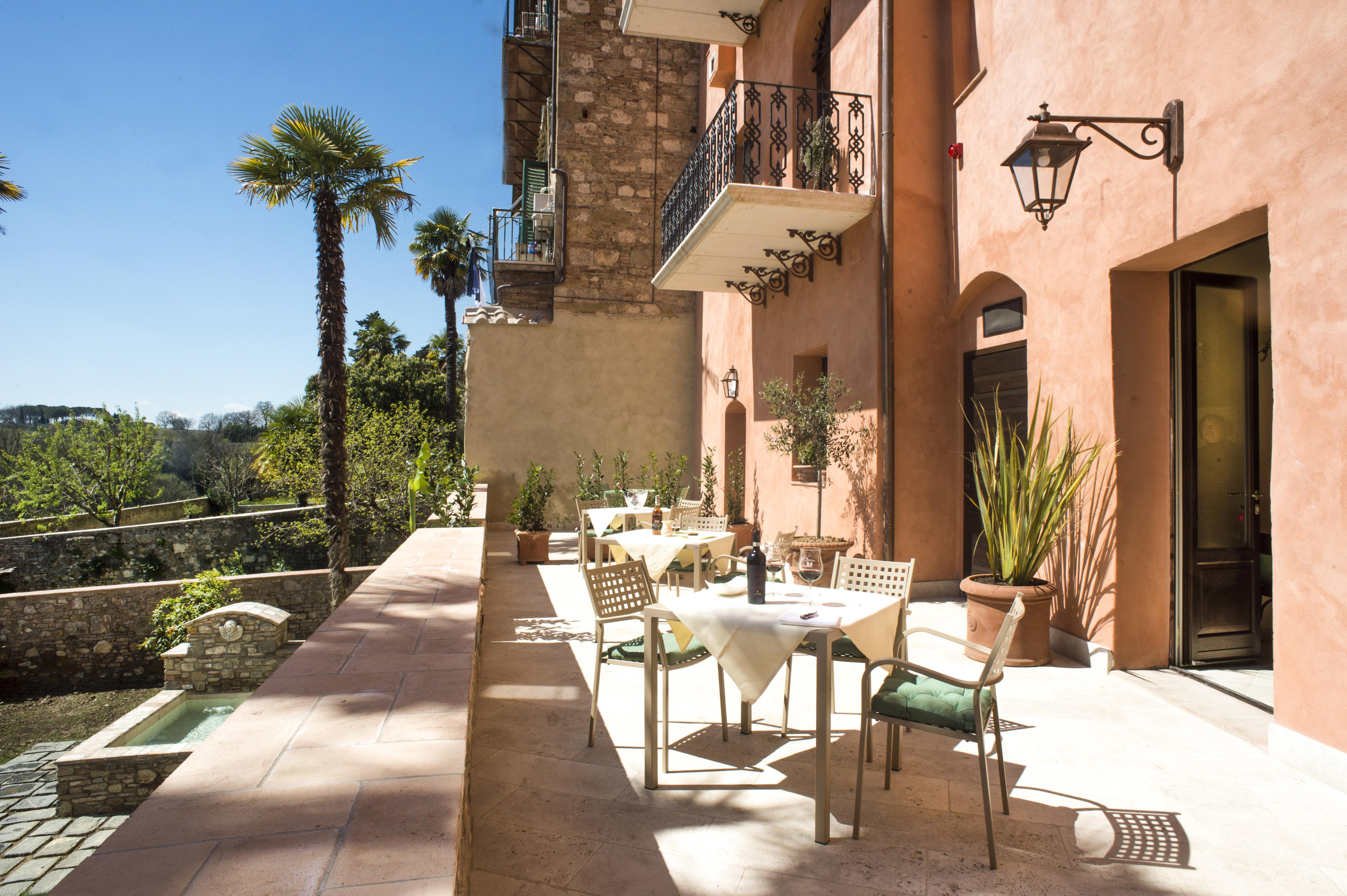 Palazzo Pacini Hotel Colle Val D'Elsa Exterior photo