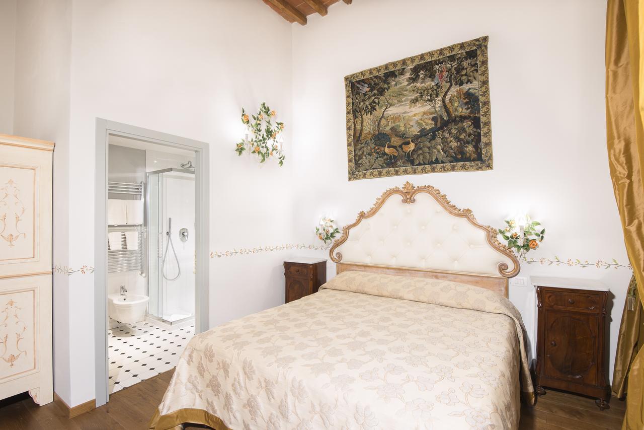 Palazzo Pacini Hotel Colle Val D'Elsa Exterior photo